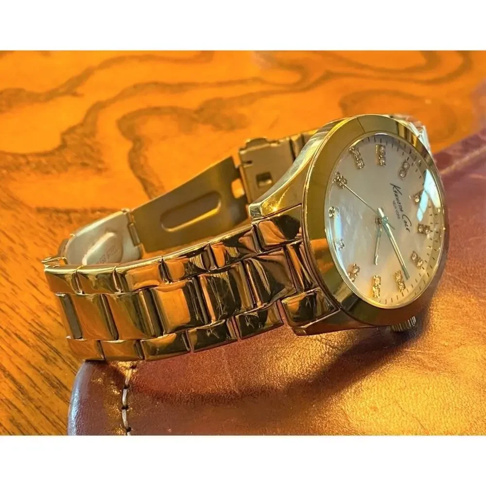 Women's 40mm Gold Tone Kenneth Cole New York, MOP Face